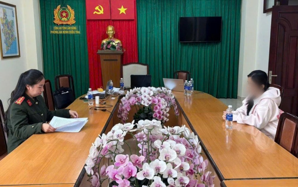 Livestream khiêu dâm trong khách sạn, một phụ nữ ở Lâm Đồng bị khởi tố