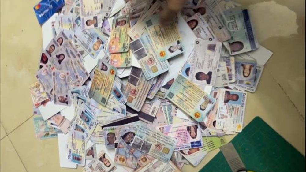 Khởi tố 9 đối tượng phát tán hơn 25 triệu tin nhắn giả mạo để lừa đảo