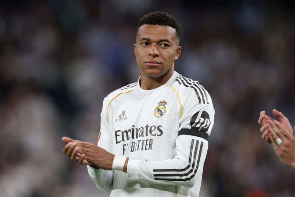 Florentino Perez nổi giận với Kylian Mbappe