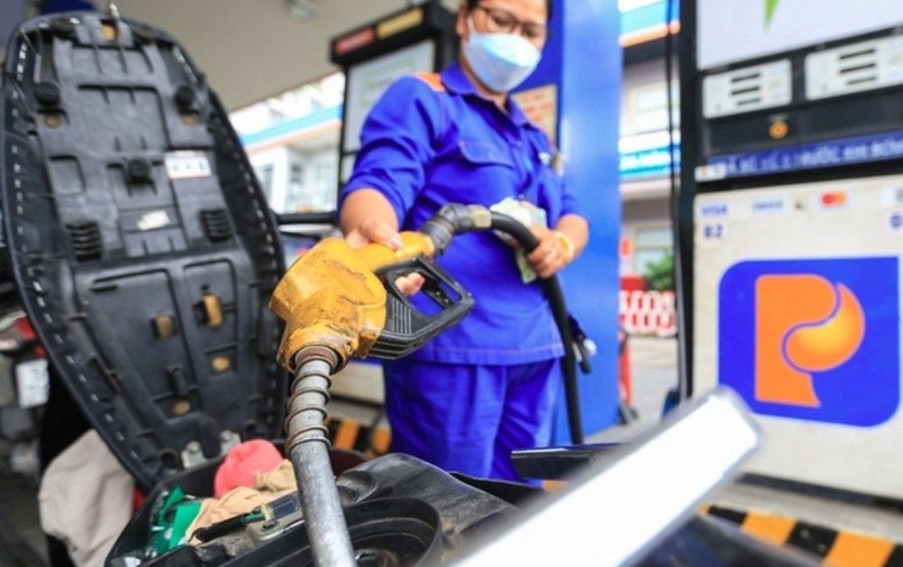 Chiều nay, giá xăng dầu dự báo đồng loạt tăng