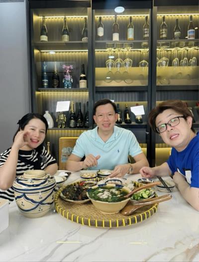 Bà Nhân Vlog hạ sinh con gái đầu lòng, tiết lộ tên em bé "Độc lạ" sau hành trình gian nan