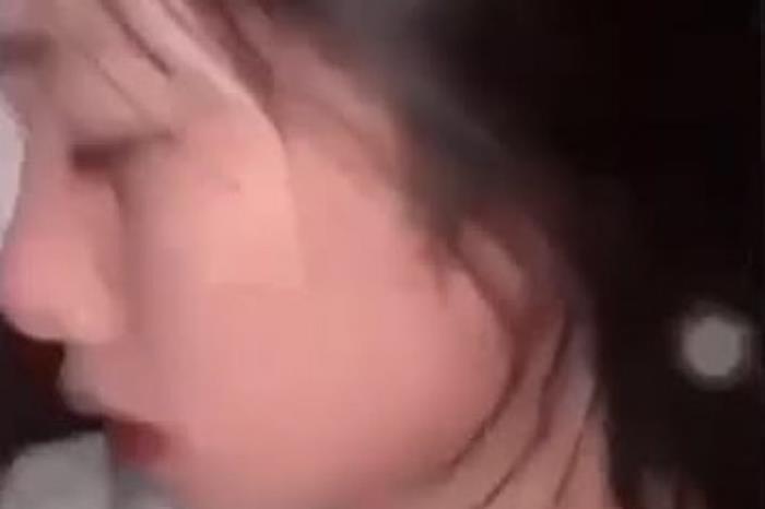 Clip Chu Giang bán quạt là gì mà viral trên mạng xã hội?