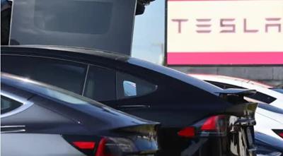 Thiên Tài bán giấc mơ Elon Musk: Hứa hẹn sẽ ra mắt mẫu xe điên mới năm 2025