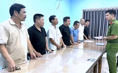 Triệt phá đường dây cá độ bóng đá mùa Euro giao dịch hơn 100 tỷ đồng