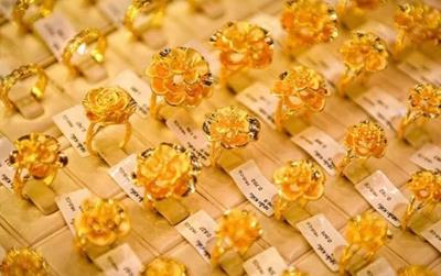 Giá vàng ngày 28/4 lao dốc mạnh