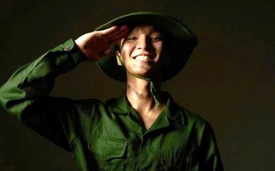 Nam ca sĩ trẻ 21 tuổi vừa viết đơn tình nguyện xin nhập ngũ là ai?