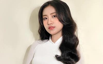 Nhan sắc đời thường của Tân Hoa hậu Hà Trúc Linh