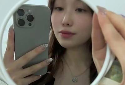 Chiếc gương được mọi người quan tâm nhất ngay lúc này