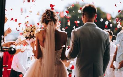 Mơ thấy đám cưới đánh con gì? Giải mã giấc mơ thấy đám cưới của mình