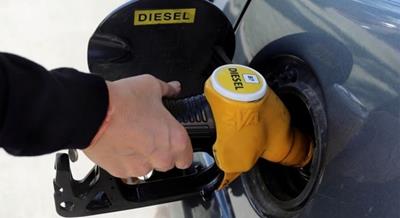 Giá xăng dầu hôm nay 2/11: Tiếp tục tăng