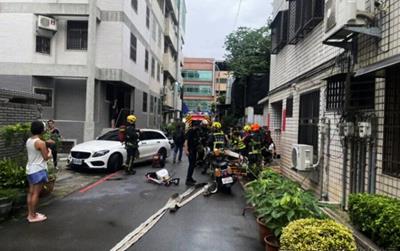 Video: Phát hiện bạn trai ngoại tình, cô gái có hành động gây hậu quả kinh hoàng