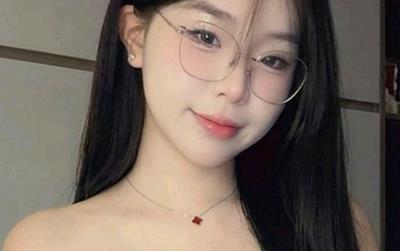 Vụ Như Baby gây xôn xao: Hot girl gây chú ý trên TikTok, cộng đồng mạng tranh cãi