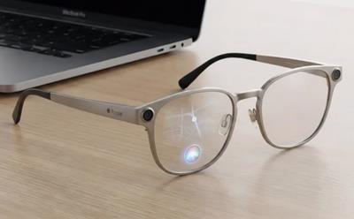 Apple thử nghiệm kính thông minh với camera kép