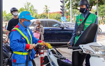 Chiều nay, giá xăng trong nước có thể tăng, giá dầu giảm