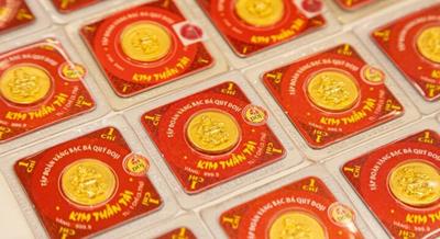 Giá vàng hôm nay 4/11: Tiếp tục suy giảm