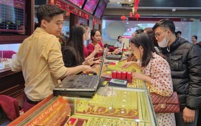 Giá vàng hôm nay 24/3: Giằng co quanh mốc 3.000 USD, chịu sức ép từ lạm phát và đàm phán Ukraine