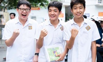 Đề thi và đáp án vào lớp 10 năm 2025 môn Văn tại Hà Nội