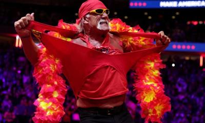 Huyền thoại đấu vật Hulk Hogan qua đời