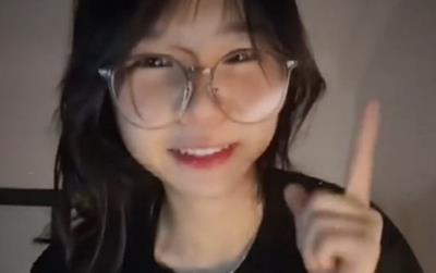 Full clip hot Idol thích thì nhích tình tứ với bạn trai