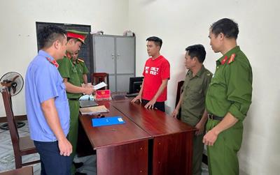 Khởi tố, bắt tạm giam TikToker Dưỡng Dướng Dường