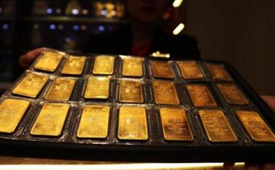 Giá vàng miếng tiếp tục tăng "chóng mặt", cách mốc 86 triệu đồng chỉ trong gang tấc