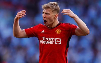 Chuyển nhượng 4/8: Man Utd ra giá bán Hojlund