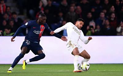 Mbappe ngồi dự bị, PSG vẫn đại thắng Lyon