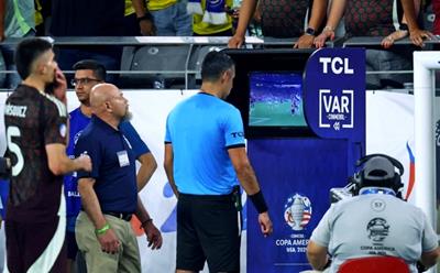 Kết quả Copa America 2024: Mexico rời giải trong nước mắt