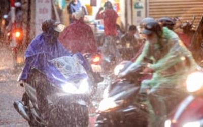 Dự báo thời tiết 10 ngày: Miền Bắc mưa lớn, miền Trung nắng nóng