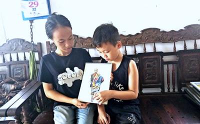 Bé trai mười tuổi vẽ tranh về sư Thích Minh Tuệ gây sốt mạng xã hội