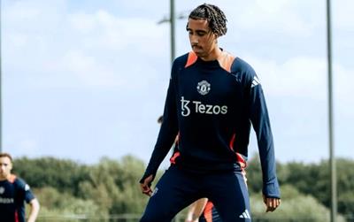 Gặp khủng hoảng, MU tận dụng chiến thuật của HLV Sir Alex Ferguson