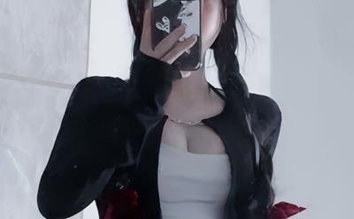 Cực Hot Tiktoker 3.1 M follow Nguyễn Huỳnh Tiên lộ clip gây xôn xao