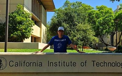 Chàng trai 21 tuổi giành học bổng tiến sĩ toàn phần từ viện công nghệ Mỹ