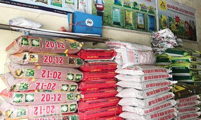 Giá phân bón hôm nay: tiếp đà đi ngang