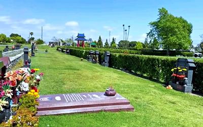 Nơi an nghỉ cho diễn viên Đức Tiến tại Mỹ: Vị trí dễ tìm trong nghĩa trang lớn