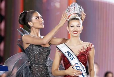 Người đẹp Mỹ đăng quang Miss Cosmo 2025