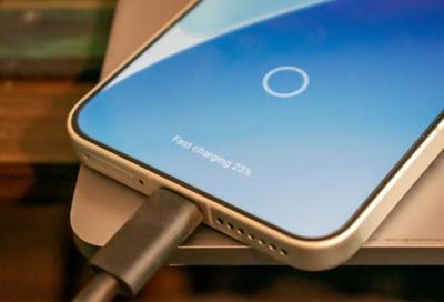 Top smartphone sạc nhanh nhất năm 2026