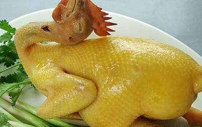 Luộc gà bao nhiêu phút thì ngon, da căng giòn?