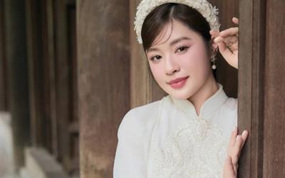 Điều ít biết về công việc thầm lặng 10 năm qua của Sao mai Thu Hằng