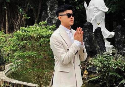 Vương Thế Thôi viết tâm thư cảm lạnh xin lỗi vợ và CĐM: 'AE toàn quốc nhìn mà làm gương'