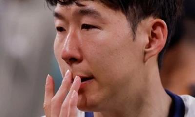 Son không có huy chương vô địch Europa League