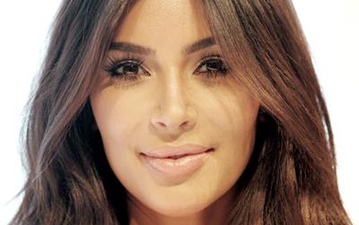 Kim Kardashian dùng ChatGPT làm bài thi luật nhưng… vẫn trượt? Hé lộ sự thật gây bất ngờ