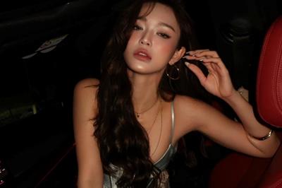 Nữ thần “che nắng cho bạn” năm nào giờ ra sao? Hot girl Gen Z lột xác thành TikToker sexy triệu follow