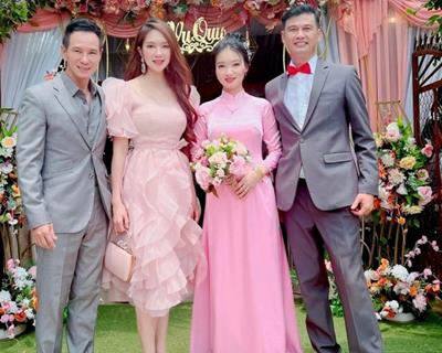 Nam diễn viên cưới vợ là fan cứng 20 năm, sắp đón con đầu lòng ở tuổi 52