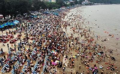 Biển Đồ Sơn "thất thủ"