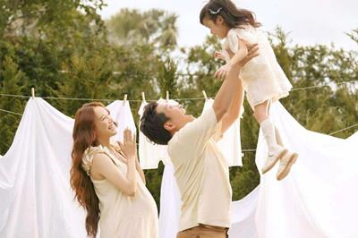 Trường Giang – Nhã Phương chính thức công khai có con thứ 3