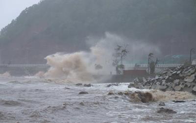 Thời tiết ngày 6/3: Gió Đông Bắc hoạt động mạnh, nhiều vùng biển động