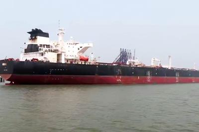 Mỹ cho phép tàu chở dầu Iran đi qua Eo biển Hormuz