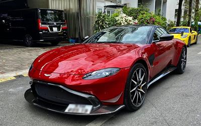 Rộ tin “vua cà phê” Đặng lê Nguyên Vũ "tậu" Aston Martin V8 Vantage màu độc từng của Minh Nhựa