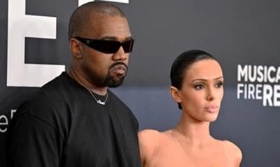 Kanye West và vợ vướng tin chia tay